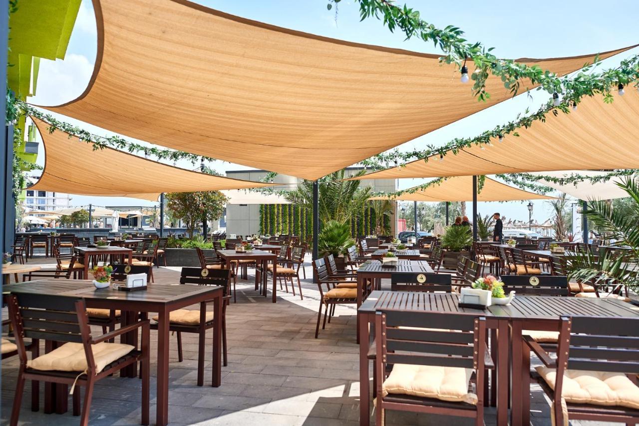 Nasty 24 Aparthotel Pool & Spa Mamaia Nord Navodari Dış mekan fotoğraf